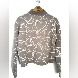 Tahari Womens Heart Knit Sweater Top Great Quality, Timeless! Size Medium